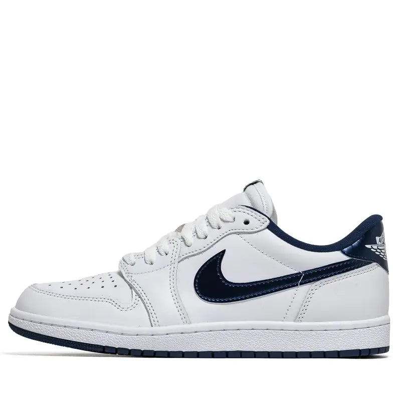 Air Jordan 1 Low OG White/Navy/White Size 10